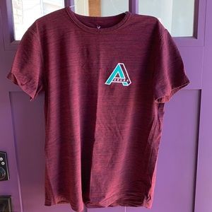 Mens medium short sleeve American Eagle shirt